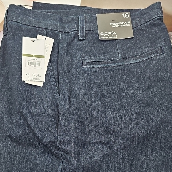 Sofia by Sofia Vergara High Rise Jeans - Blue - Picture 2 of 3